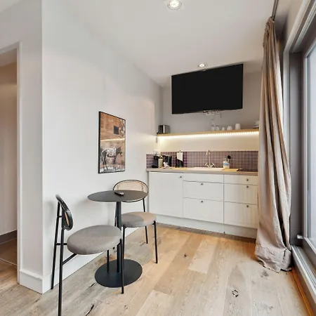 Limehome Prenzlauer Allee - Digital Access Daire *